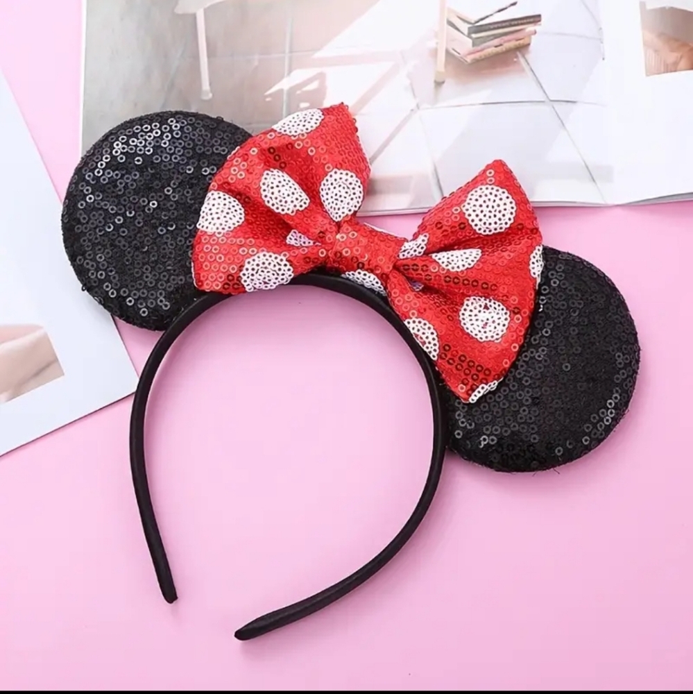 🐭🐭NEW🐭🐭ADORABLE!! MINNI MOUSE EARS Headband in RED